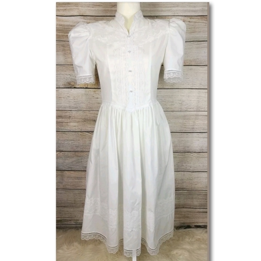 Vintage Gunne Sax Jessica McClintock White Dress